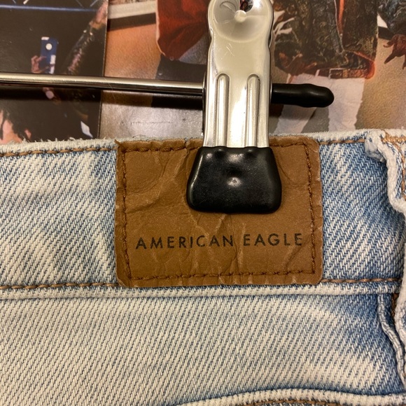 American Eagle Ripped Jeans - Picture 4 of 5